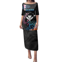 Personalised Hawaii Family Matching Puletasi and Hawaiian Shirt Kanaka Maoli With Fish Hook DT04 Mom's Dress Black - Polynesian Pride