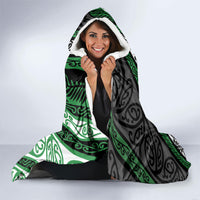 Aotearoa Ngati Maniapoto Hooded Blanket New Zealand Maori Tribal Fern Pattern