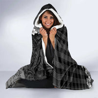 Black Palaka Hawaiian And Japanese Hooded Blanket Maneki Neko And Sakura Bloom