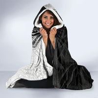 Personalised New Zealand Father's Day Hooded Blanket Papa Kiwi Bird Tribal Pattern