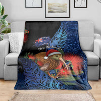 New Zealand Christmas Blanket Santa Kiwi Bird With Pohutukawa Flowers - Polynesian Pride