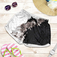 Hawaii Grayscale Hibiscus Flowers Shorts for Women Polynesian Pattern Half Black White Version - Polynesian Pride