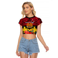 Papua New Guinea Raglan Cropped T Shirt Bird Of Paradise Mix Polynesian Pattern LT01 Female Red - Polynesian Pride