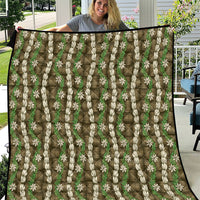 Pikake Maile Tiare Lei Quilt Natural Lauhala Pattern