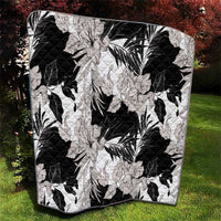 Black White Monotone Tropical Flowers Pattern Quilt - Polynesian Pride