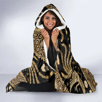 Indonesia Batik Pattern Hooded Blanket Gold Version