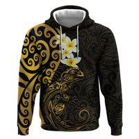 New Zealand Tuatara Plumeria Zip Hoodie Maori Gold Koru Tribal Tattoo