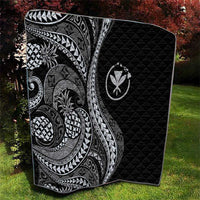 Hawaii Pineapple Gray Scale Tribal Pattern Quilt - Polynesian Pride