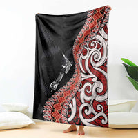 Aotearoa Maori Stylized Koru - Silver Ferns Blanket