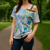 Hawaiian Couple Turtles Honi Cross Shoulder Shirt Polynesian Art Motifs and Hibiscus White Blue Color - Polynesian Pride