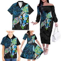 Hawaiian Couple Turtles Honi Family Matching Off The Shoulder Long Sleeve Dress and Hawaiian Shirt Polynesian Art Motifs and Hibiscus Black Blue Color - Polynesian Pride