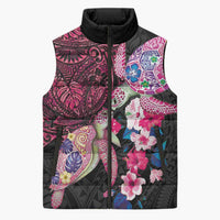 Hawaiian Couple Turtles Honi Sleeveless Puffer Jacket Polynesian Art Motifs and Hibiscus Black Red Color LT03 Unisex Black - Polynesian Pride