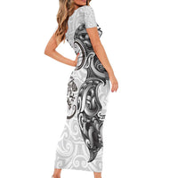 New Zealand Gecko Maori Art Tattoo Family Matching Short Sleeve Bodycon Dress and Hawaiian Shirt White Color