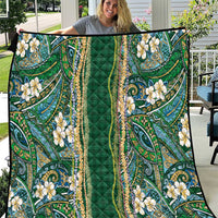 Hawaiian Art Flower Tribal with Lei Quilt Palaka Pattern Green Color - Polynesian Pride
