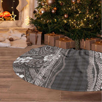 Hawaiian Art Flower Tribal with Lei Tree Skirt Palaka Pattern Grayscale - Polynesian Pride