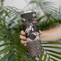 Hawaiian Lei Turtle and Plumeria Skinny Tumbler Polynerian Art Tattoo-Grayscale Mode