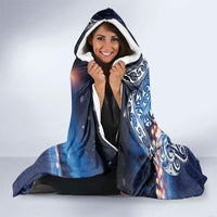 New Zealand Merry Christmas Hooded Blanket Maori Tribal Pattern with Xmas Tui Bird LT03 - Polynesian Pride