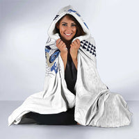 Hawaiian and Japanese Together Hooded Blanket Japanese Culture and Turtle Kakau Tattoo White Color