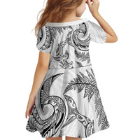New Zealand Sea Animals with Maori Tribal Tattoo Kid Short Sleeve Dress Shark Manta Ray with Silver Fern White LT03 - Polynesian Pride