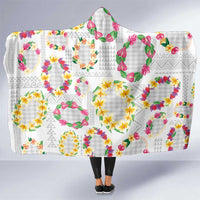 Hawaiian Kakau Tattoo Leis and Palaka Pattern Hooded Blanket Traditional Aloha Tribal White Color LT03 One Size White - Polynesian Pride