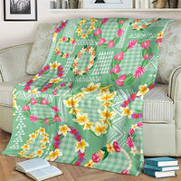 Hawaiian Leis Blanket Kakau Tattoos and Palaka Pastel Green Color LT03 - Polynesian Pride