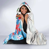Hawaiian Tropical Flowers and Leaves Hooded Blanket on Leopard Pattern Half Style White-Blue Version - Polynesian Pride