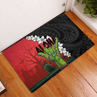 Hawaiian Halloween Rubber Doormat Horror Shaka Hand with Plumeria and Polynesian Tattoo Blood Color LT03 - Polynesian Pride