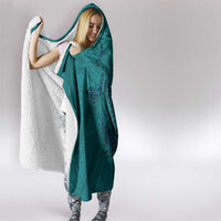Hawaiian Whales Polynesian Art Motifs Hooded Blanket Turquoise Color - Polynesian Pride