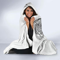 Hawaiian Kakau Tribal Sea Animals Tattoos Hooded Blanket White Color LT03 - Polynesian Pride
