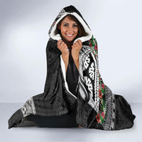 Fiji Hibiscus Hooded Blanket Tapa Masi Motifs with Tropical Plants