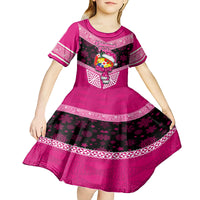 Tonga Christmas Kid Short Sleeve Dress Tongan Coat of Arms Santa With Ngatu Pattern Christmas Pink Style LT03 - Polynesian Pride