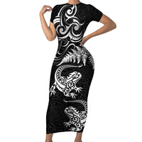 New Zealand Tuatara Tribal Tattoo Family Matching Short Sleeve Bodycon Dress and Hawaiian Shirt Silver Fern and Maori Pattern Black Color LT03 Mom's Dress Black - Polynesian Pride