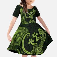 New Zealand Gecko Maori Art Tattoo Family Matching Summer Maxi Dress and Hawaiian Shirt LT03 Daughter's Dress Green - Polynesian Pride