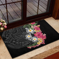 Hawaiian Tropical Flowers and Tribal Turtles Rubber Doormat Polynesian Art Motifs Black Color - Polynesian Pride