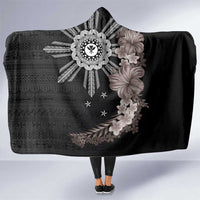 Hawaii and Philippines Together Hooded Blanket Hibiscus Flower and Sun Badge Polynesian Pattern Grayscale LT03 One Size Black - Polynesian Pride