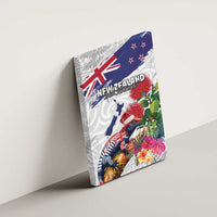New Zealand Christmas Canvas Wall Art Meri Kirihimete-Tuatara and Pohutukawa White Color