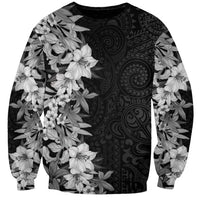 Hawaii Tropical Leaves and Flowers Sweatshirt Tribal Polynesian Pattern Black White Style LT03 Unisex Black - Polynesian Pride