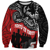 Aotearoa Toitu Te Tiriti Sweatshirt Honoring Te Tiriti o Waitangi Maori Haka