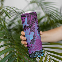 Hawaiian Volcano and Shark Skinny Tumbler Polynesian and Hibiscus Pattern Violet Gradient