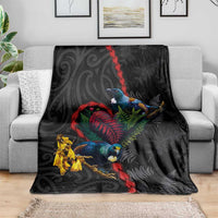 New Zealand Tui Birds Love Couple Blanket The Heart of Silver Fern Leaves and Maori Tattoo Pattern