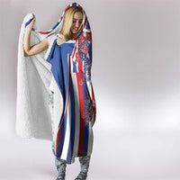 Hawaiian Sea Animals Hooded Blanket with Lei and Flag Style