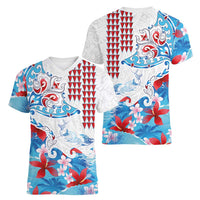Hawaiian Tribal Manta Ray Women V-Neck T-Shirt Kakau Tattoo and Flowers Surfing Waves Pattern Ocean Color