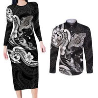 Hawaiian Manta Rays Couples Matching Long Sleeve Bodycon Dress and Long Sleeve Button Shirt Tribal Hibiscus Polynesian Tattoos Black Color - Polynesian Pride