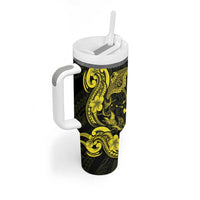 Hawaiian Manta Rays Tumbler With Handle Tribal Hibiscus Polynesian Tattoos Yellow Color - Polynesian Pride