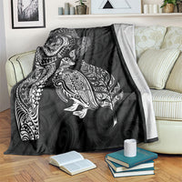 Aotearoa Moko Tribal Tattoo Blanket New Zealand Maori Penguin and Fantail Black Color