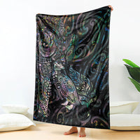 Aotearoa Moko Tribal Tattoo Blanket New Zealand Maori Penguin and Fantail Paua Shell Style