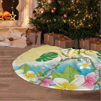 Hawaiian Mele Kalikimaka Tree Skirt Funny Santa Claus on Beach with Tropical Plants and Lei - Polynesian Pride