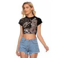 Hawaiian Plumeria and Hibiscus with Turtles Raglan Cropped T Shirt Polynesian Art Grayscale - Polynesian Pride