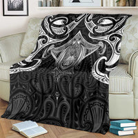 New Zealand Aotearoa Blanket Maori Manta Ray Moko Black - Polynesian Pride