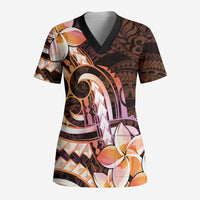 Polynesian Art Tattoo Scrub Top Plumeria Flowers Peach Gradient - Polynesian Pride